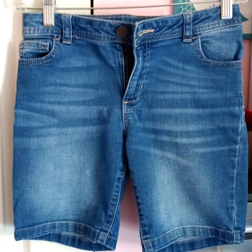 Girls denim 5 pocket jean shorts sz. 12